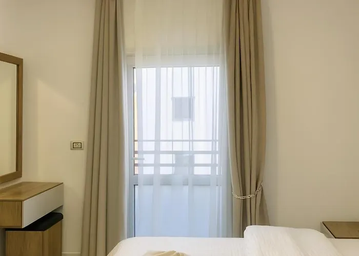 Concierge At La Prestigia B2 4 Apartmanhotel